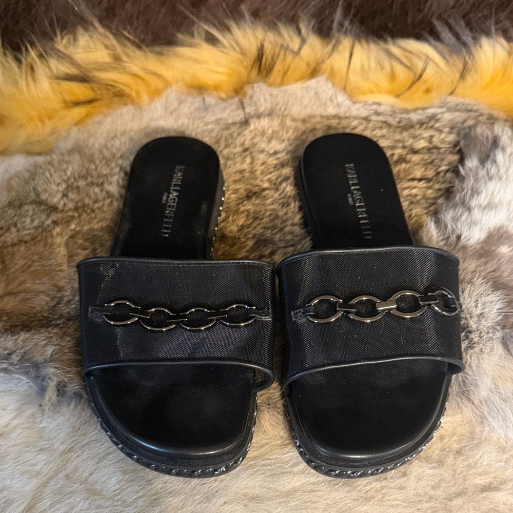 Black Chain Slide Sandals 6.5 (1760)